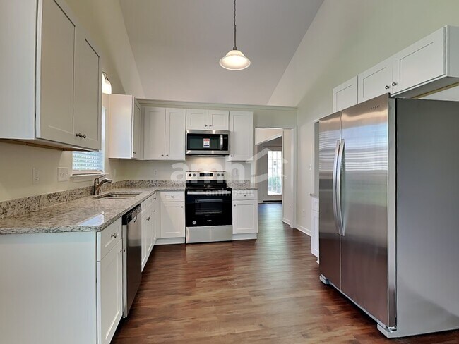 Foto del edificio - 4702 Ridgefall Rd