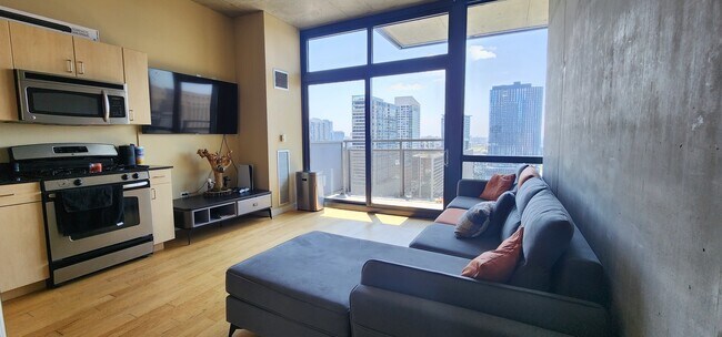 Foto del edificio - 235 W Van Buren St