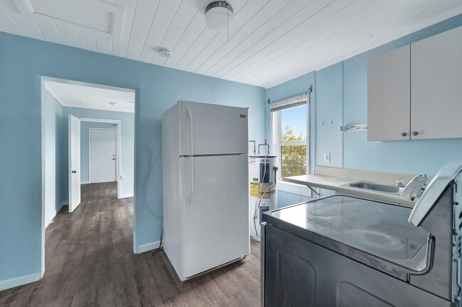 Foto del edificio - 922 SE Bayou Ave