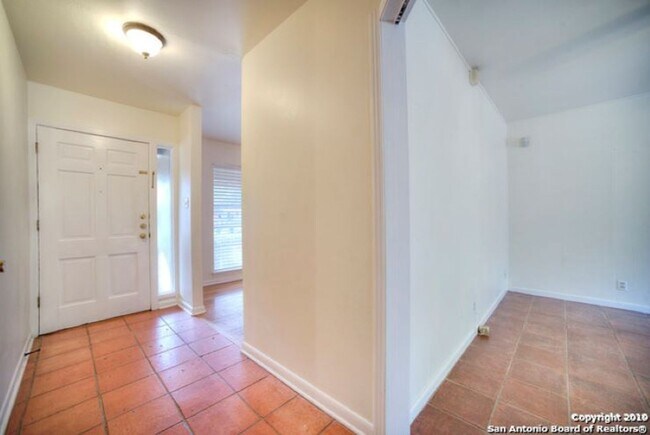 Building Photo - 3 Bedroom/2 Bath Northwood East Subdivision