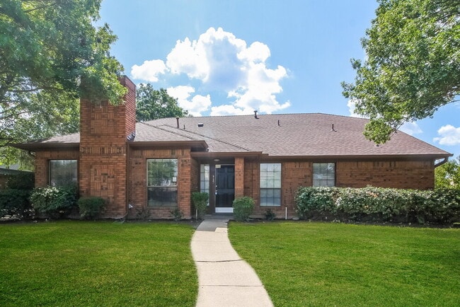 Building Photo - 927 Aspen Dr