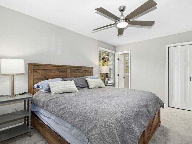 Building Photo - Build Equity While Leasing - Lease and Own...