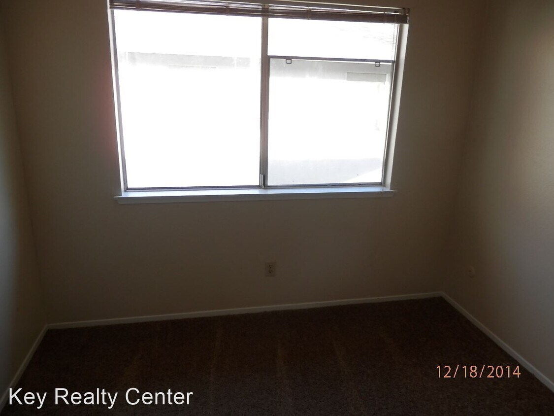Primary Photo - 2 br, 1 bath House - 8939 El Mirador Drive #4