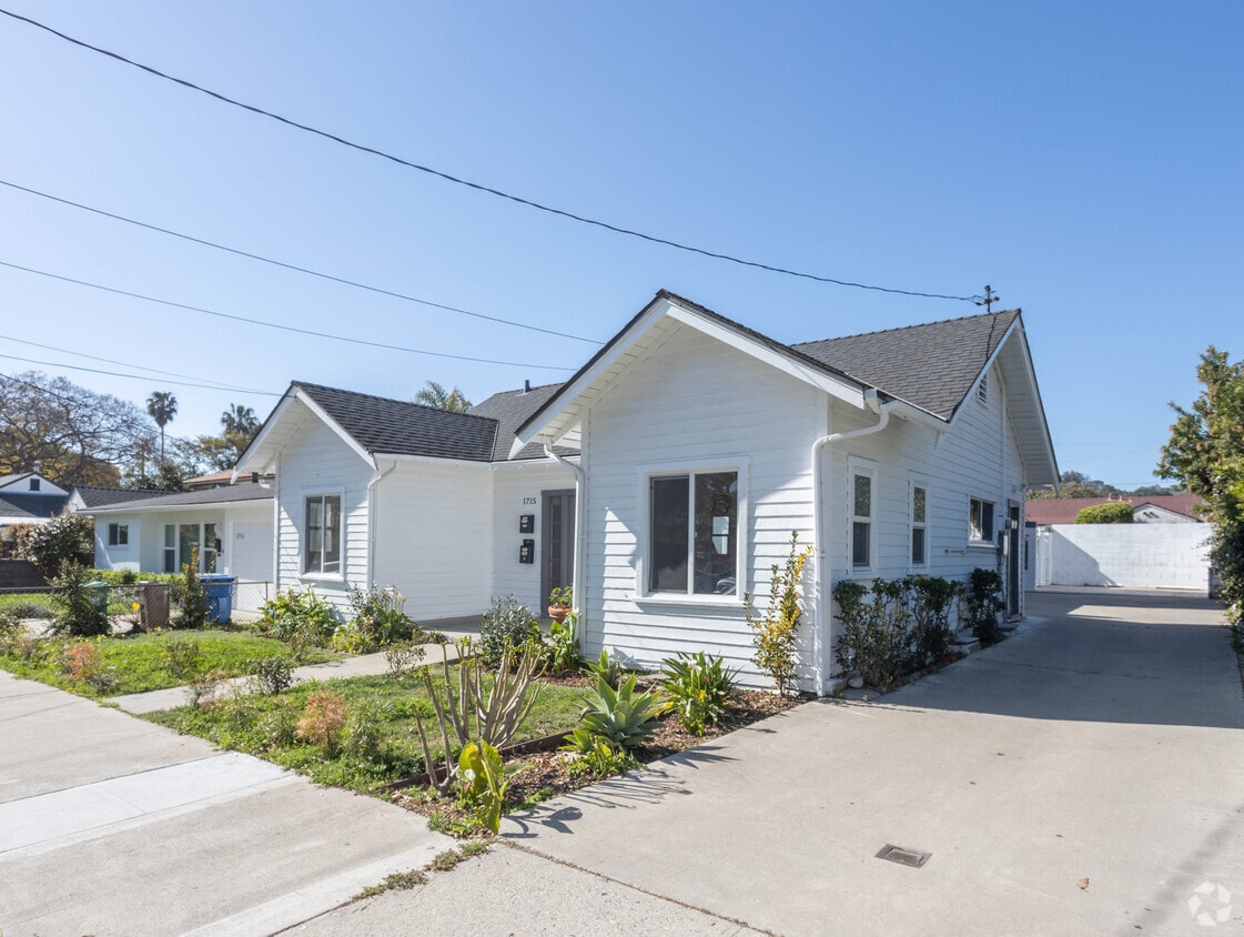 Alternate - 1715 Chino St