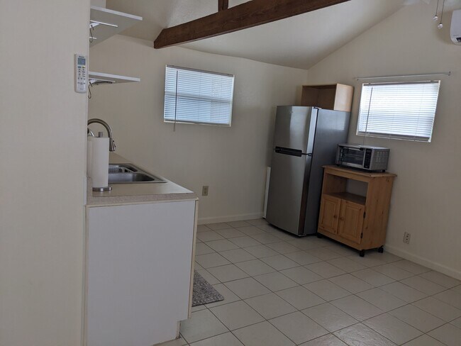 Foto del edificio - 2044 NW 32nd Pl