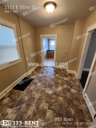 Foto del edificio - 1332 E 55th St