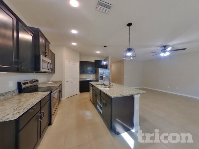 Building Photo - 17719 Garsalaso Cir