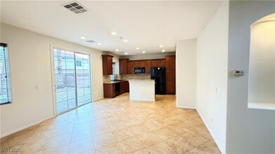 Building Photo - 9878 Big Window St