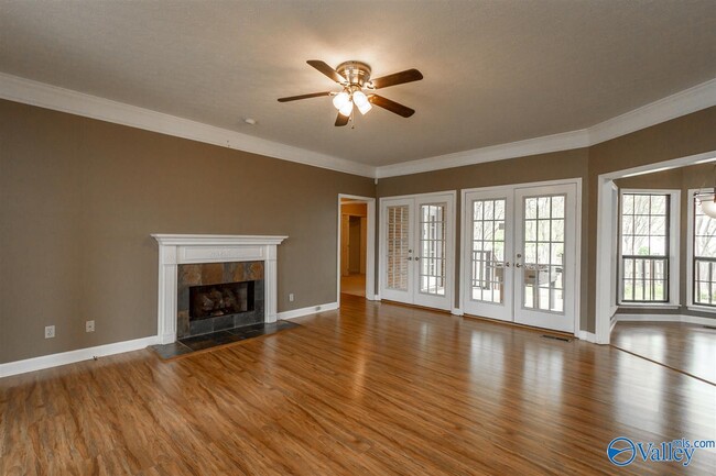 Building Photo - 22021 Diamond Pointe Dr