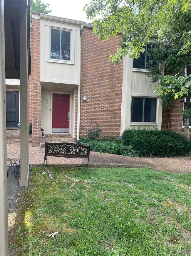 Foto del edificio - 6905 Highland Park Dr