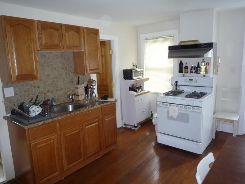 10 Prescott St, Somerville, MA 02143 Apartments in Somerville, MA