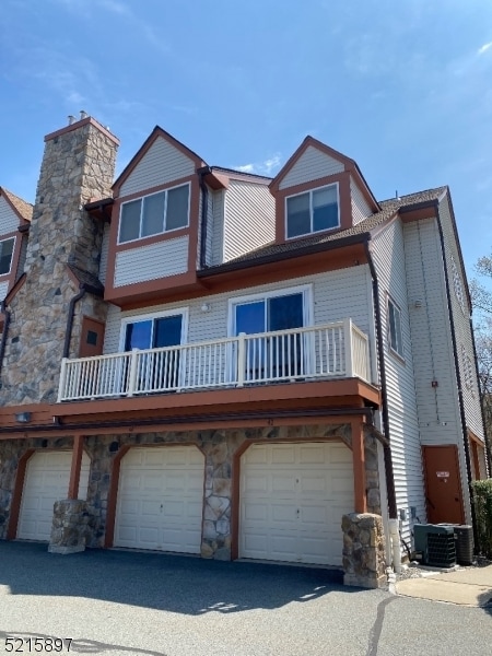 Building Photo - 46 Woods Edge Dr