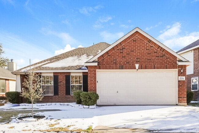 Building Photo - 1216 Sandpiper Dr