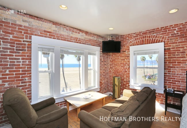 Foto del edificio - 1305 Ocean Front Walk