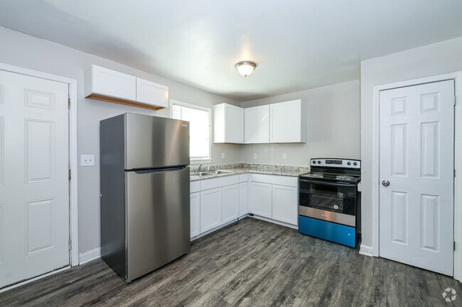 Kitchen - 1601 West Townhomes