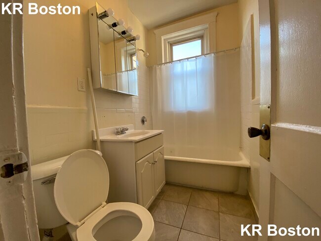 Foto del edificio - 145 Washington St