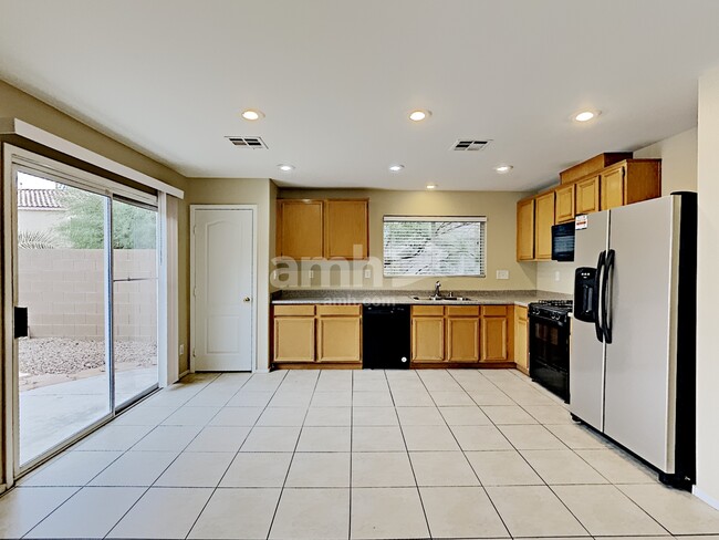 Building Photo - 10268 June Flower Dr