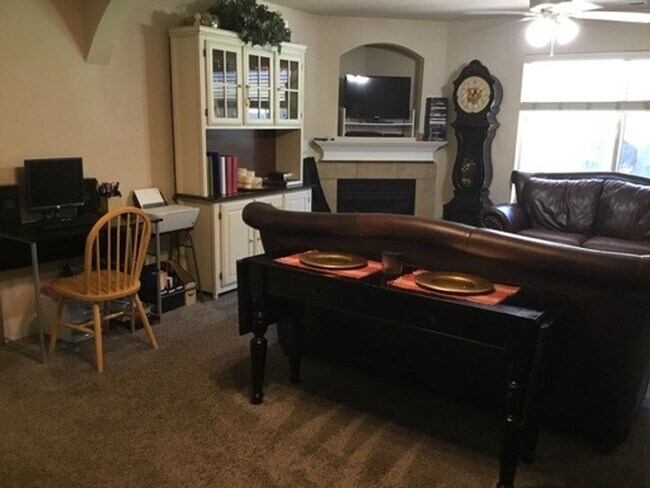Foto del edificio - 9965 W Rosecroft Ct