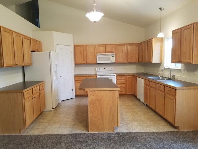 Foto del edificio - 2564 ROSEMARY LANE