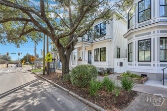 Building Photo - 547 E Gwinnett St