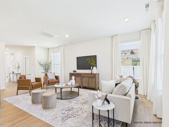 Building Photo - Brand New Beautiful Townhome! End Unit! Attached Garage!