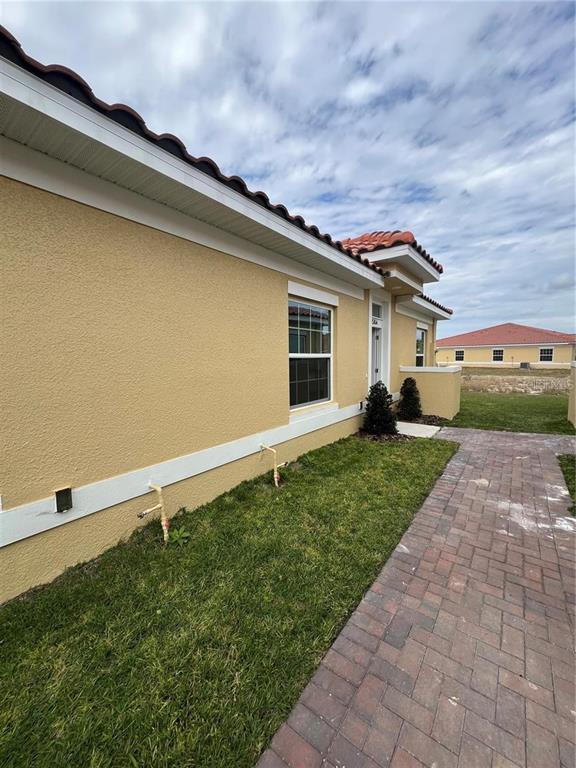 Building Photo - 1584 Cumin Dr