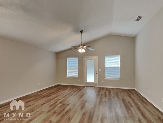 Building Photo - 1850 Penzance Pkwy