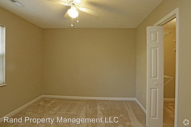 Building Photo - 5532 Matlock Dr