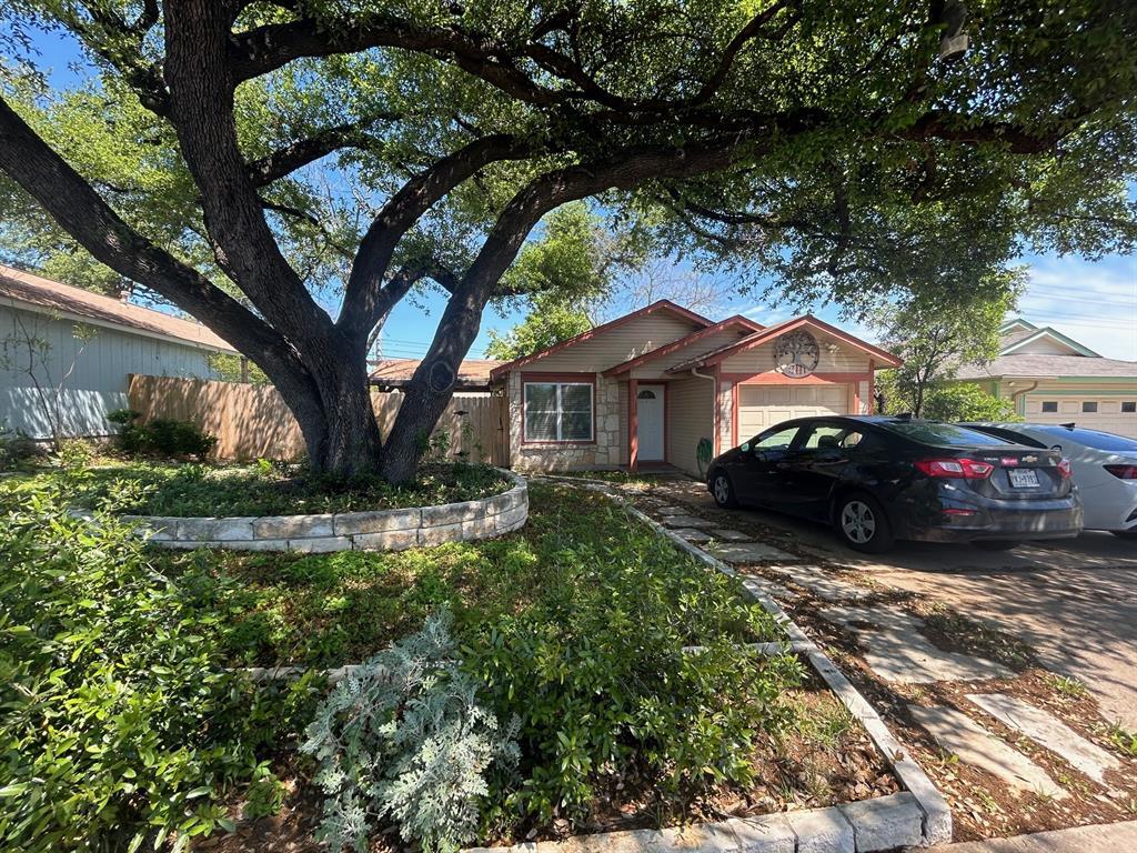 Primary Photo - 13111 Pollard Dr