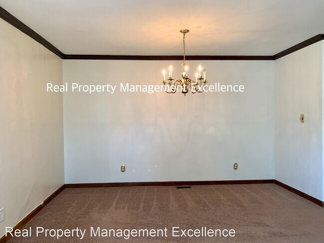 Building Photo - 3 br, 2 bath House - 106 Bainbridge Circle