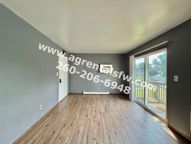 Building Photo - 119 N Lee St