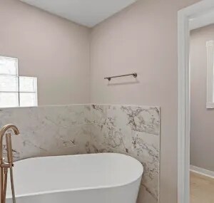 Foto principal - 529 Long Lake Dr