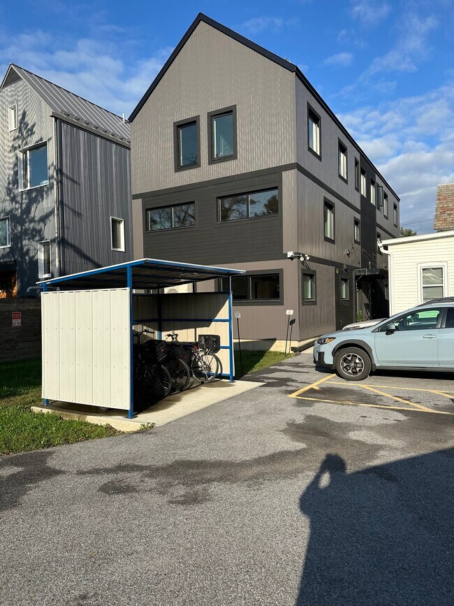 Foto del edificio - 180 N Winooski Ave