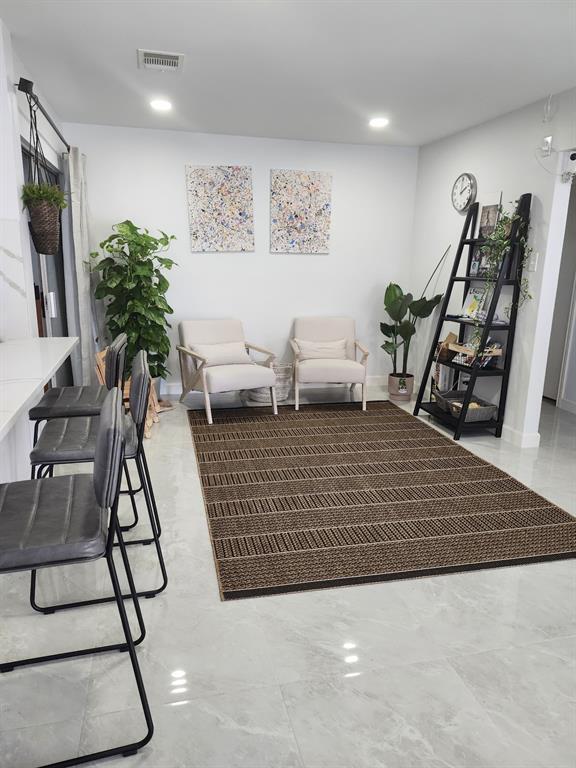 Foto del edificio - 7514 Hopewell Ln