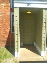 Building Photo - 7011 SW Westchester Cir