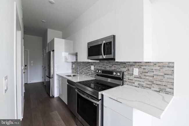 Foto del edificio - 813 N Broad St