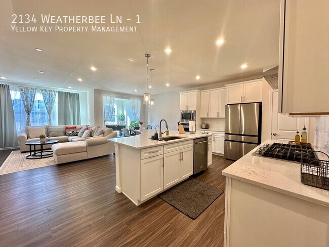 Building Photo - 2134 Weatherbee Ln