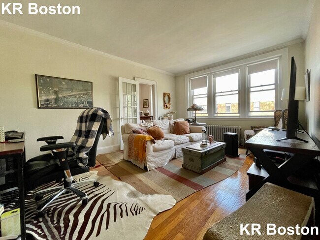 Foto del edificio - 2045 Commonwealth Ave