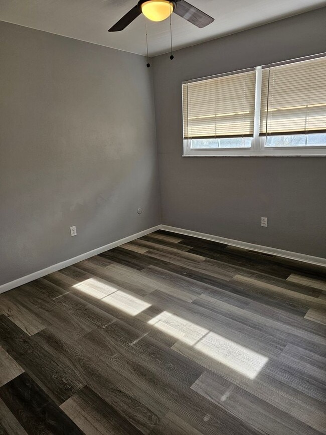 Foto del edificio - Sandridge Road Duplex