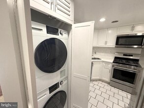 Building Photo - 606 Cooper Landing Rd