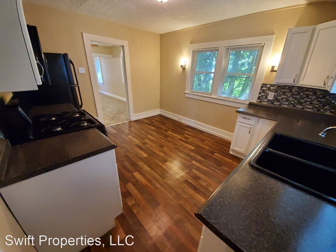 Primary Photo - 2 br, 1 bath House - 3101 Cleveland Avenue