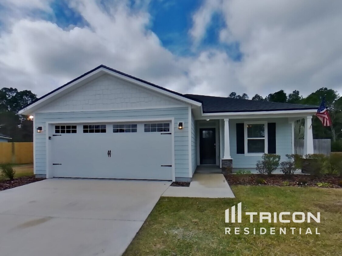 Foto principal - 1312 Sarahs Landing Dr