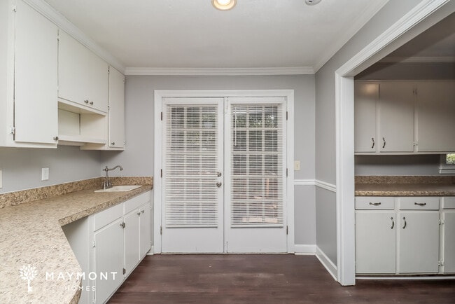 Foto del edificio - 4-Bedroom Home in Jackson, MS!