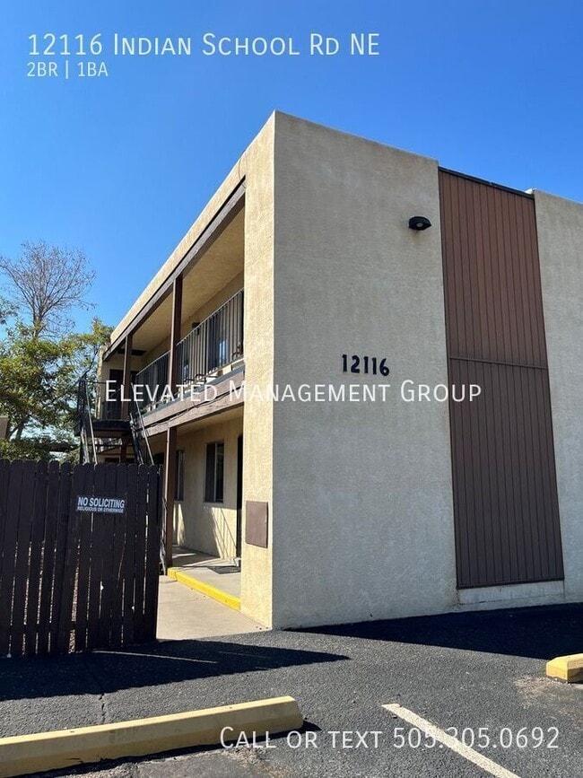 Foto del edificio - 12116 Indian School Rd NE