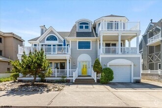 Building Photo - 102 S 32nd Ave