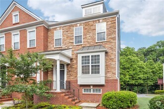 Building Photo - 2252 Limehurst Dr