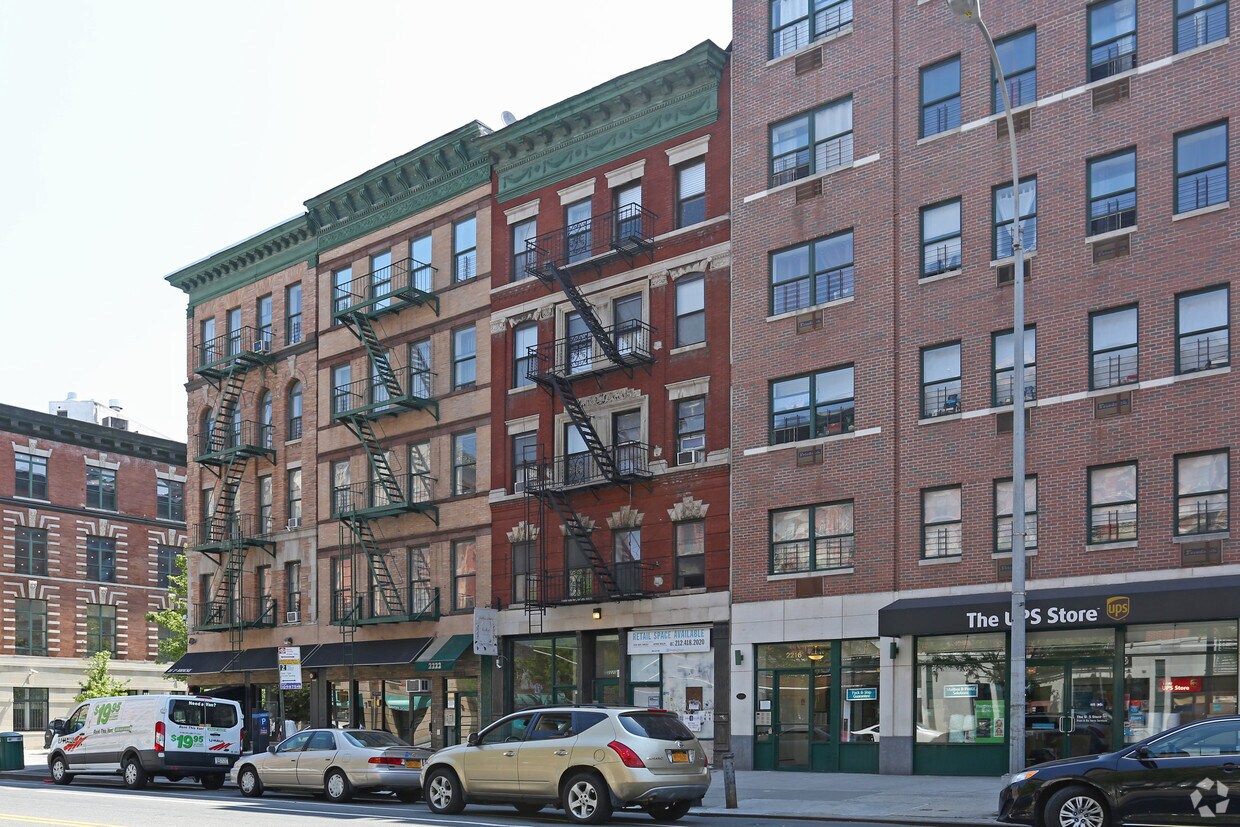 Primary Photo - 2220 Frederick Douglass Blvd