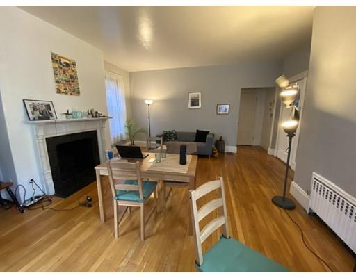 Building Photo - 16 Davis Ave