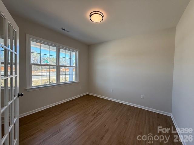 Building Photo - 2205 Camber Dr
