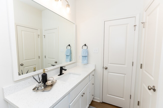 BPP - Magnolia Model Home-Web-0011 (15).jpg - Magnolia Point Cottages & Townhomes